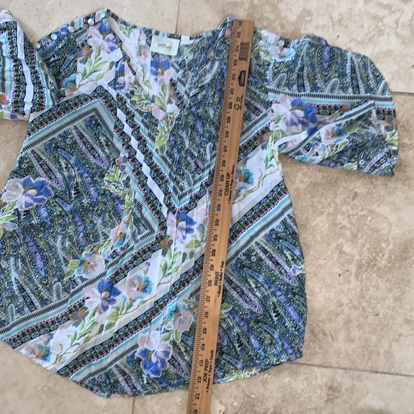 Anthropologie Maeve floral flutter sleeve top Sz Small— So Light & summery!!! - Picture 9 of 9